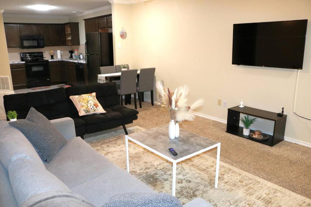 Ferienwohnung Lubbock Haven 3Beds, 3 Baths Exterior foto