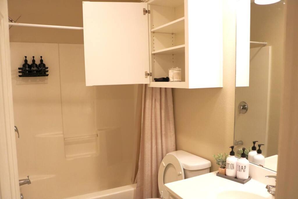 Ferienwohnung Lubbock Haven 3Beds, 3 Baths Exterior foto